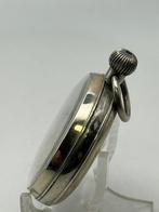 Orologio a 8 giorni di carica . Metallo . 1930 . - 1900-1949, Nieuw