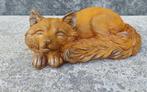 Figurine - A sleeping fox - Fer