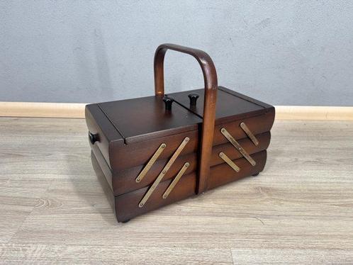 Naaiset - Uitklapbare naaikist, Antiek en Kunst, Curiosa en Brocante