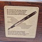 Pelikan - Desk clock - Wood - Company gift - 1980s - Sans, Nieuw