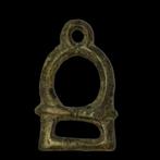 Keltisch Bronzen amulet. Uitstekende staat. (Zonder