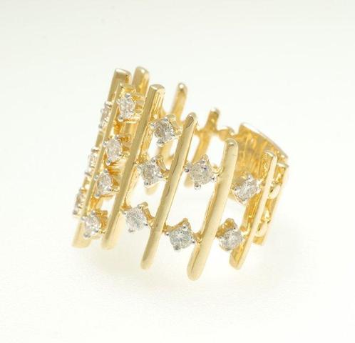 Statement ring - 14 karaat Geel goud - 0.97ct. tw. Diamant, Handtassen en Accessoires, Antieke sieraden