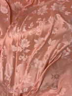 san leucio - exclusieve antiek damastweefsel van zijde met