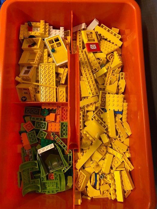 Lego Onderdelen - Vintage Lego, wegen, 51 poppetjes en, Kinderen en Baby's, Speelgoed | Duplo en Lego