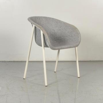 Kuipstoel De Vorm - Lichtgrijs - 4-poot onderstel, Huis en Inrichting, Stoelen, Ophalen of Verzenden, Gebruikt