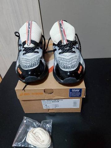 Asics - Baskets basses - Taille : EU 39.5 - Neuf avec beschikbaar voor biedingen