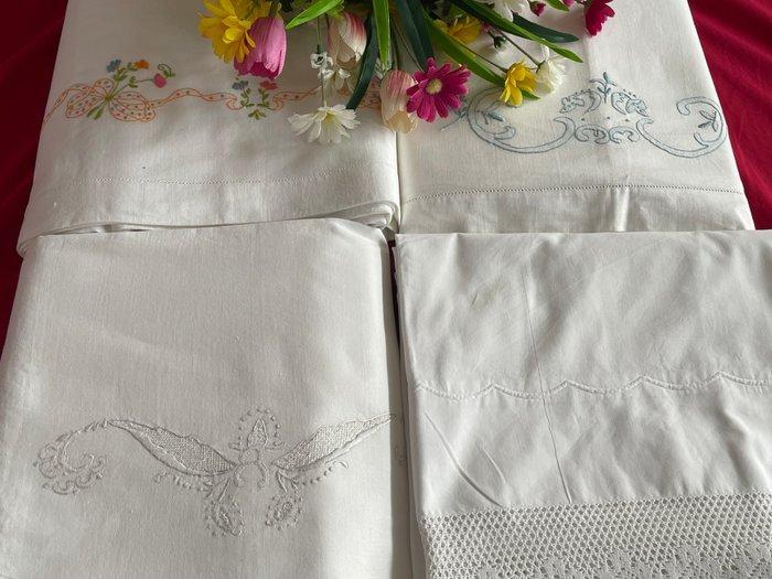 ricami fatti a mano - Laken (4) - 267 cm - 260 cm -, Antiek en Kunst, Antiek | Tapijten, Tafelkleden en Textiel