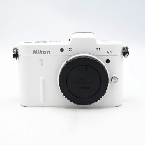 Nikon 1 V1 Camera Body Wit (Occ), Audio, Tv en Foto, Videocamera's Digitaal, Zo goed als nieuw, Ophalen of Verzenden