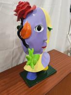 Ripollés (1932) - Figure - Chica con flor - Résine