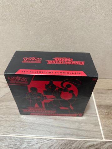 Pokémon - 1 Box - Set Allenatore Fuoriclasse - Rivali beschikbaar voor biedingen
