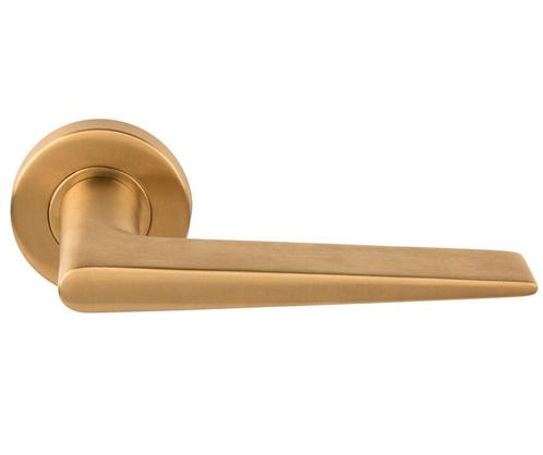 Deurklink Wig op ronde rozet rvs/mat goud, Doe-het-zelf en Bouw, Hang- en Sluitwerk, Klink of Kruk, Nieuw, Overige materialen
