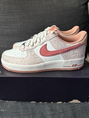Nike - Air Force 1 ‘07 LV8 - Sneakers - Maat: EU 45 beschikbaar voor biedingen