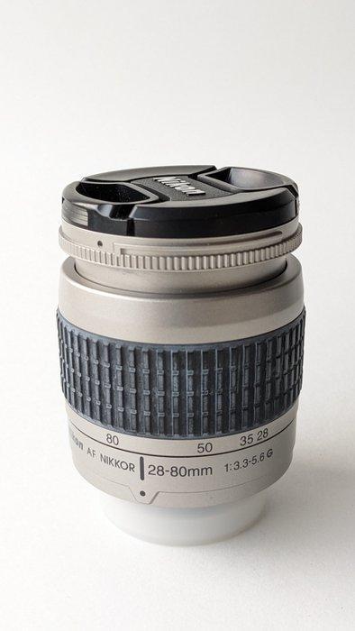 Nikon AF NIKKOR full frame zoomlens, 28-80mm 1:3.3-5.6G, TV, Hi-fi & Vidéo, Appareils photo numériques