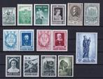 België 1950/1954 - 5 jaargangen met UPU, Schrijvers 2-luik,, Timbres & Monnaies