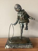 Deposée Garanti - Statue, Spelende Jongeling - 1,7 kg - 23, Antiquités & Art