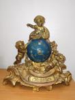 Horloge à pendule, horloge de table, horloge de cheminée -
