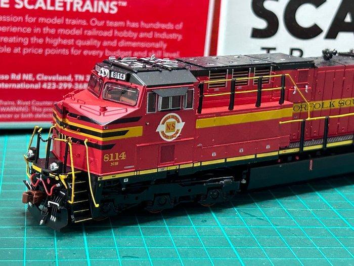 SCALE TRAINS H0 - SXT33091 - Dieselelektrische locomotief, Hobby en Vrije tijd, Modeltreinen | H0