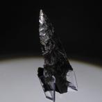 Maya Obsidiaan Pijlkop. ca. 800 n.Chr. 10,2 cm hoog. Spaanse