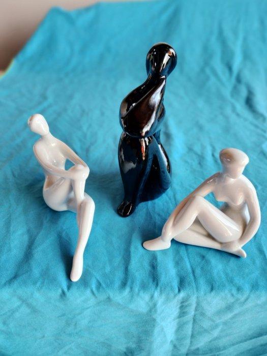 Royal Dux Porzellan-Manufaktur - Beeldje - Zestaw 3 figurek, Antiek en Kunst, Antiek | Glaswerk en Kristal