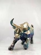Vanessa Bonino - Bull Golden charge
