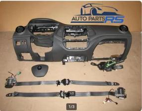 Dashboard + Airbags + Veiligheidsgordels Renault Captur, Auto-onderdelen, Dashboard en Schakelaars, Gereviseerd, Renault, Verzenden