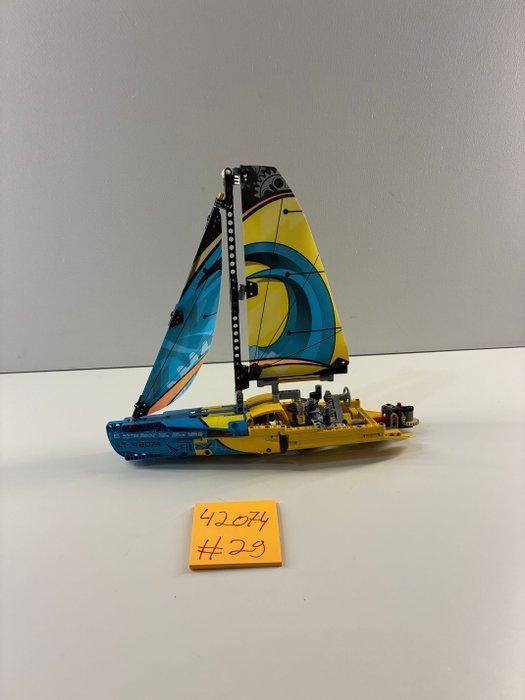 Lego Set - 42074 - Technic - RACING YACHT, Enfants & Bébés, Jouets | Duplo & Lego