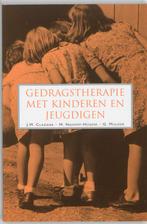 Gedragstherapie met kinderen en jeugdigen 9789026515118, Boeken, Verzenden, Gelezen, J.M. Cladder