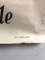 ISOLA - IMP. SCHMIT - PARIS - Isola – Ce trench-coat Suroît