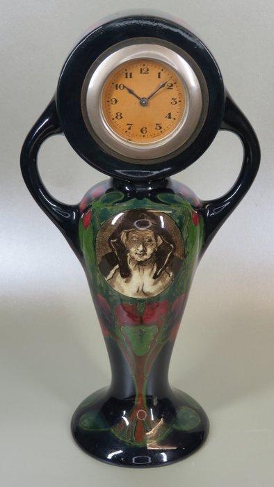 Horloge - Plazuid / Plateelbakkerij Zuid-Holland met moeder, Antiquités & Art, Art | Objets design