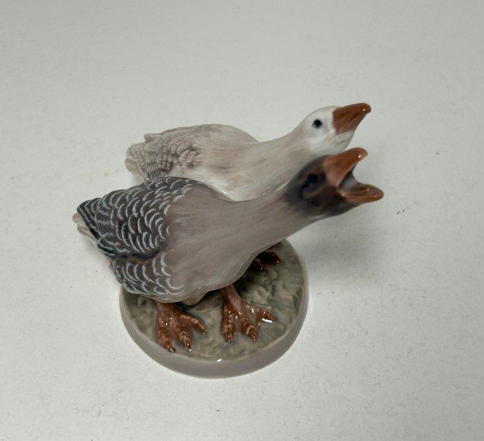 Dahl Jensen Copenhagen - Beeldje - Pair of Geese #1363 -, Antiek en Kunst, Antiek | Glaswerk en Kristal