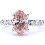 Ring - 18 karaat Witgoud - 3.30ct. tw. Roze Diamant (Fancy