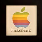Apple - Lichtbord - Apple lightbox advertising sign Think