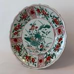 Qing-dynastie, Kangxi-periode, wucai Lotus Pond