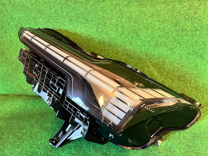 Phare av. gauche Volvo EX30 2023 - 2026 Full LED 80000401, Autos : Pièces & Accessoires, Éclairage, Volvo, Utilisé, Enlèvement