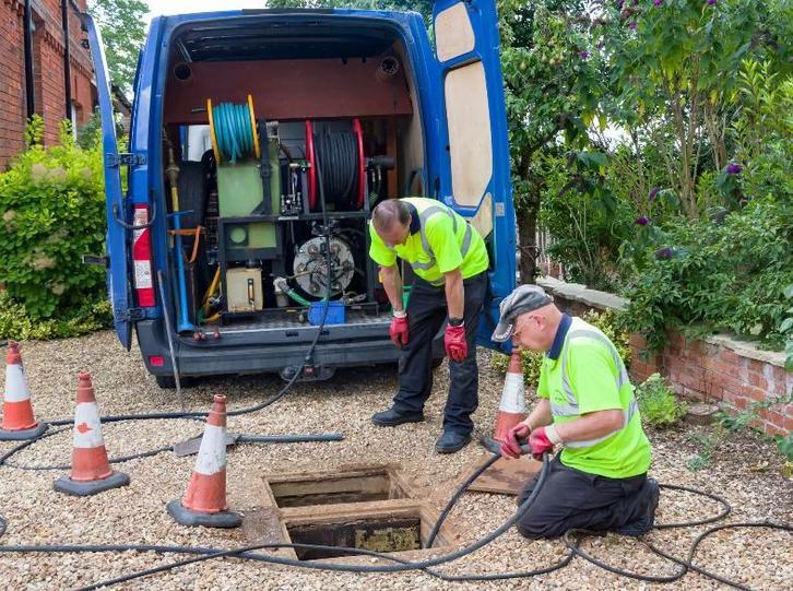 Débouchage évier, WC et égout – Intervention rapide 7j/7, Diensten en Vakmensen, Loodgieters en Installateurs, Garantie