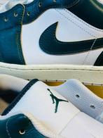 Air Jordan - Low Oxidized Green P48,5 - Sneakers - Maat: EU