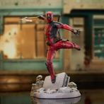 Deadpool & Wolverine Gallery PVC Statue Deadpool 25 cm, Verzamelen, Ophalen of Verzenden, Nieuw