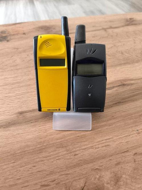 Ericsson GF768 T29S - Mobiele telefoon (2), Games en Spelcomputers, Spelcomputers | Overige Accessoires