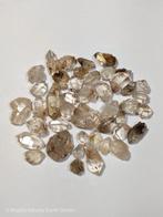 262,5 ct - 42x selectie van petroleumkwarts fluorescerend,