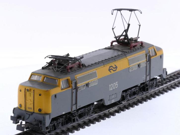 Schaal H0 Märklin 3055.6 elektrische locomotief 1200 seri.., Hobby en Vrije tijd, Modeltreinen | H0, Wisselstroom, Locomotief