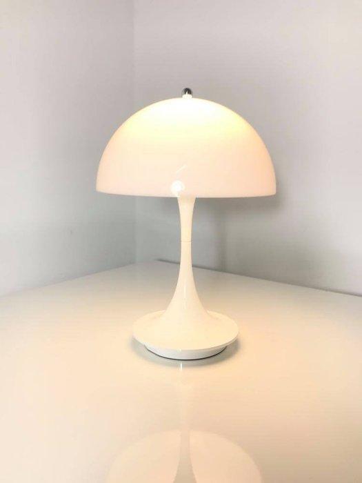 Louis Poulsen - Verner Panton - Tafellamp - opalijn acryl, Antiek en Kunst, Antiek | Verlichting