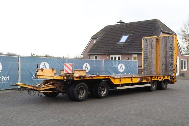 Veiling: Dieplader Nooteboom ASD 40-22 2003, Auto's, Vrachtwagens, Ophalen