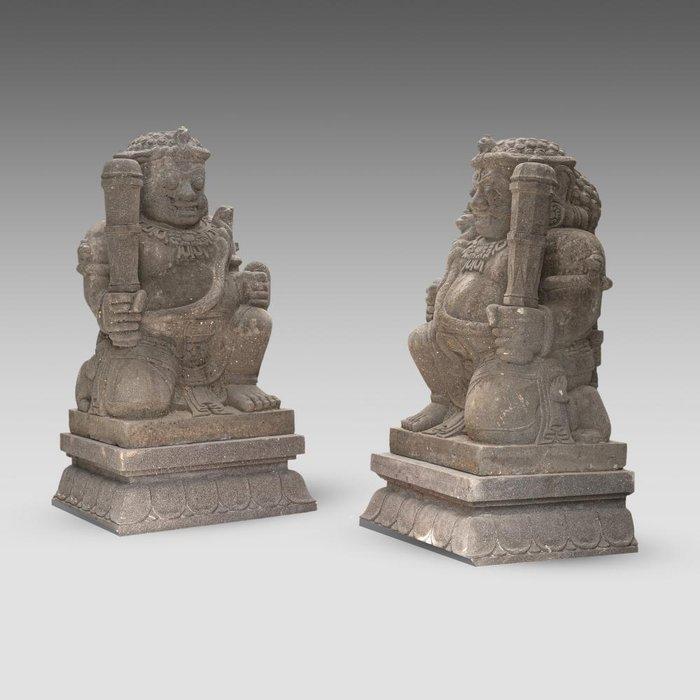 140 cm ! Pair of Handcarved Dvarapala Gupolo Temple, Antiek en Kunst, Kunst | Niet-Westerse kunst