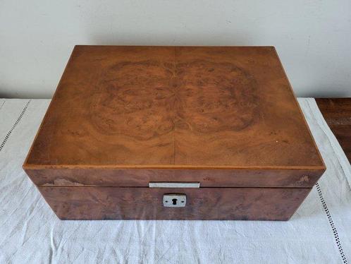 Sigarendoos - linde loep - Lemaire met sleutel, Antiek en Kunst, Curiosa en Brocante
