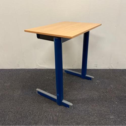 Tweedehands complete set 10 schooltafels,  Presikhaaf (stip, Huis en Inrichting, Tafelonderdelen, Gebruikt