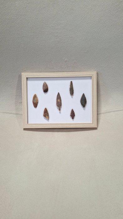 Neolithisch Silex Pijlpunt - 200 mm (Zonder minimumprijs), Collections, Minéraux & Fossiles