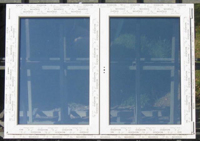 pvc raam , chassis , kozijn 159 x 114 creme / zwart, Doe-het-zelf en Bouw, Raamkozijnen en Schuifdeuren, Inclusief glas, Nieuw