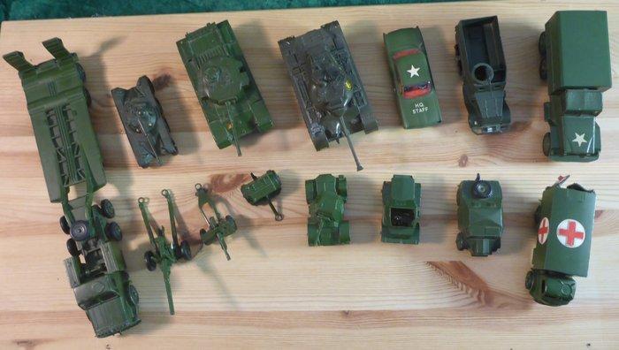 Dinky Toys, Solido, Corgi, Matchbox, Meccano - Model, Hobby & Loisirs créatifs, Voitures miniatures | 1:5 à 1:12