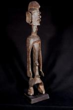 Figuur - Grote Mumuye-beeld op een sokkel - Nigeria - 72 cm