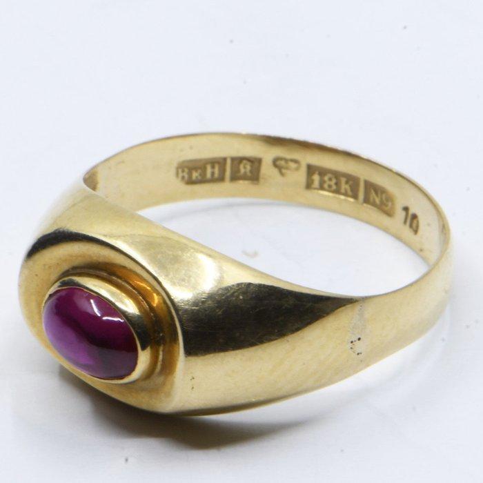 Ring - 18 karaat Geel goud - 1.07ct. tw. Saffier, Handtassen en Accessoires, Ringen